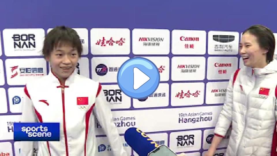 Play video: Quan Hongchan tries to avoid mixed zone interview after winning gold | Hangzhou Asian Games | China Diving Team | Quan Hongchan Video thumb: Quan Hongchan tries to avoid mixed zone interview after winning gold | Hangzhou Asian Games | China Diving Team | Quan Hongchan