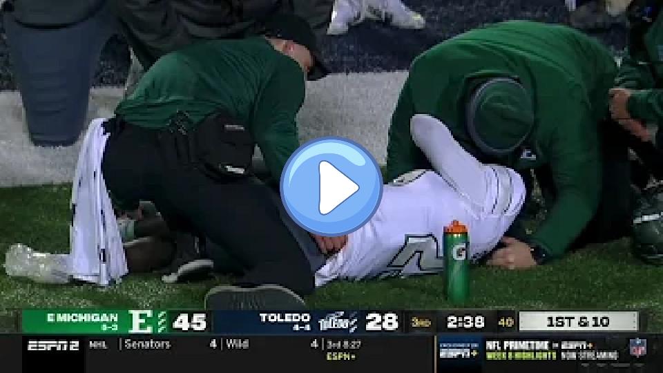 Play video: Eastern Michigan DB Kempton Shine Suffers Serious Injury vs. Toledo | 2021 College Football Video thumb: Eastern Michigan DB Kempton Shine Suffers Serious Injury vs. Toledo | 2021 College Football