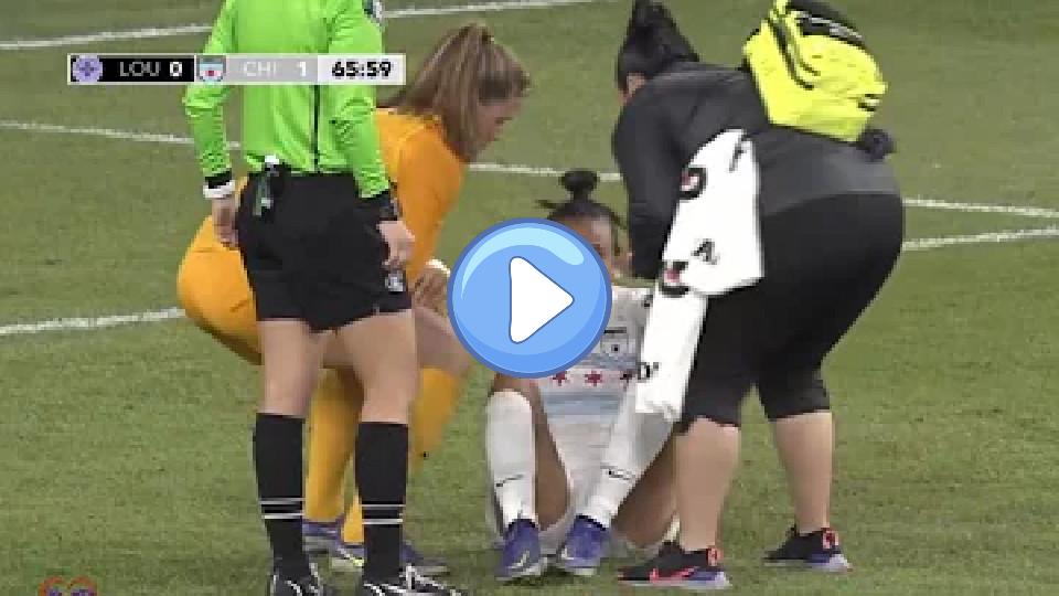 Play video: Mallory Pugh takes a hard hit to the face! Video thumb: Mallory Pugh takes a hard hit to the face!