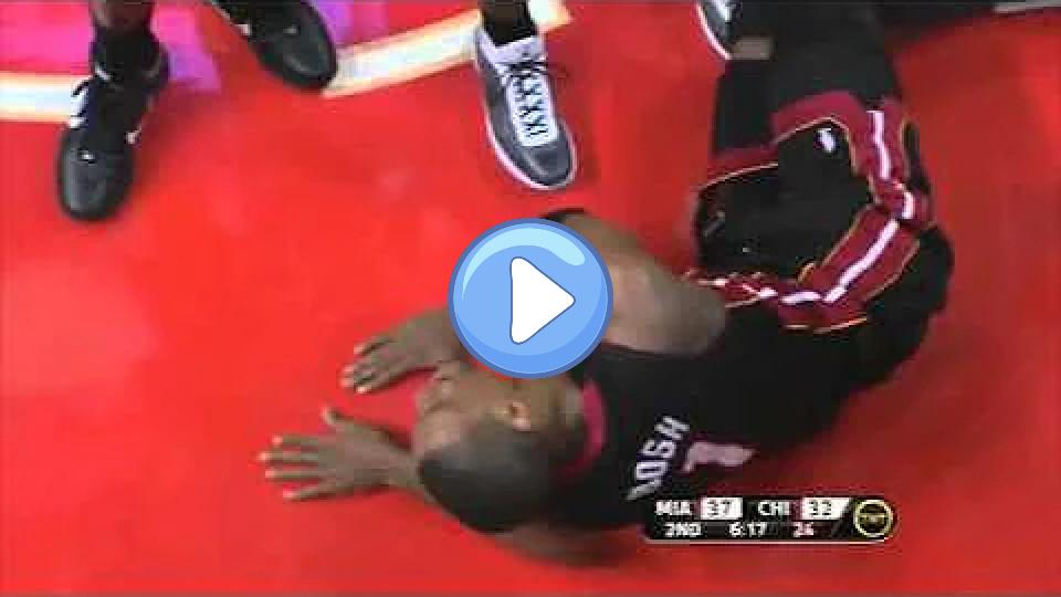 Play video: Chris Bosh with a devastating injury #PrayersForBosh Video thumb: Chris Bosh with a devastating injury #PrayersForBosh
