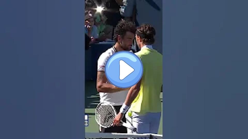 Play video: Berrettini injures his ankle. 😢 Video thumb: Berrettini injures his ankle. 😢