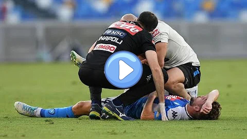 Play video: Dries Mertens Injured | Dries Mertens vs. Udinese Video thumb: Dries Mertens Injured | Dries Mertens vs. Udinese