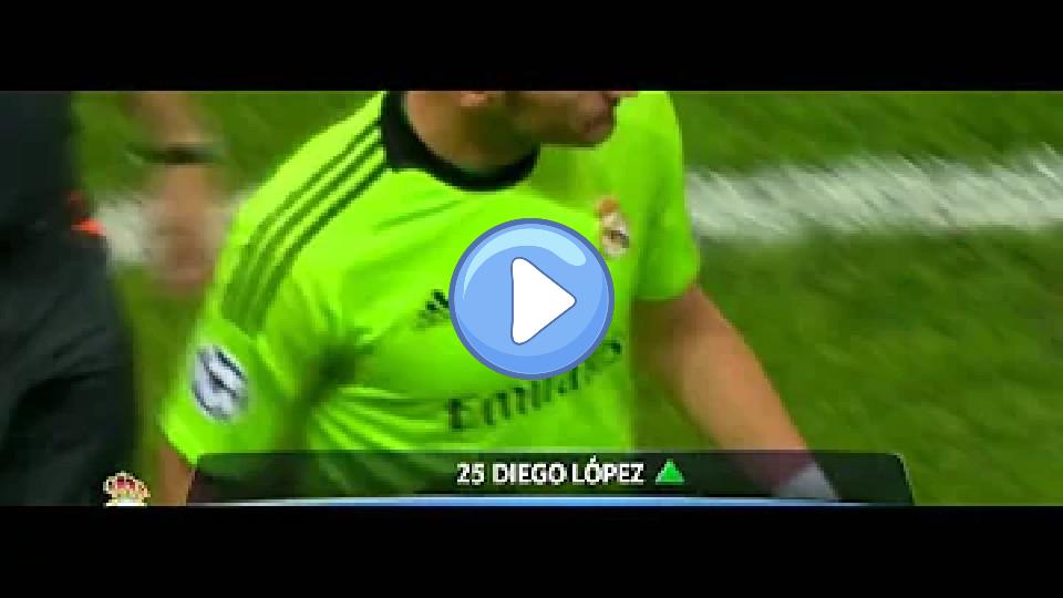 Play video: Iker Casillas, injured, had to be replaced by Diego Lopez at the 11th minute. Video thumb: Iker Casillas, injured, had to be replaced by Diego Lopez at the 11th minute.
