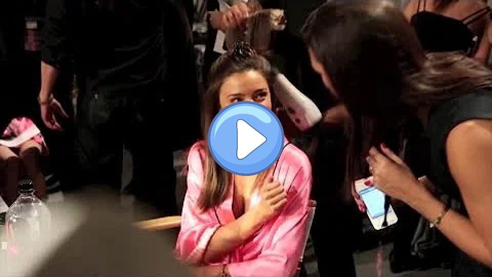 Play video: Miranda Kerr Suffers Neck Injury in Accident - Splash News TV Video thumb: Miranda Kerr Suffers Neck Injury in Accident - Splash News TV