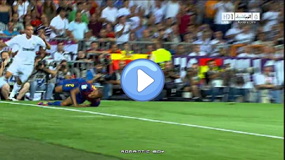 Play video: Violent tackle by Real Madrid's Pepe on Dani Alves in Full HD Video thumb: Violent tackle by Real Madrid's Pepe on Dani Alves in Full HD