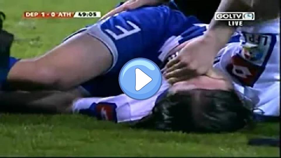 Play video: Filipe Luis injures his ankle while scoring a goal. Deportivo 3-1 Athletic 01-23-2010 Injury Video thumb: Filipe Luis injures his ankle while scoring a goal. Deportivo 3-1 Athletic 01-23-2010 Injury