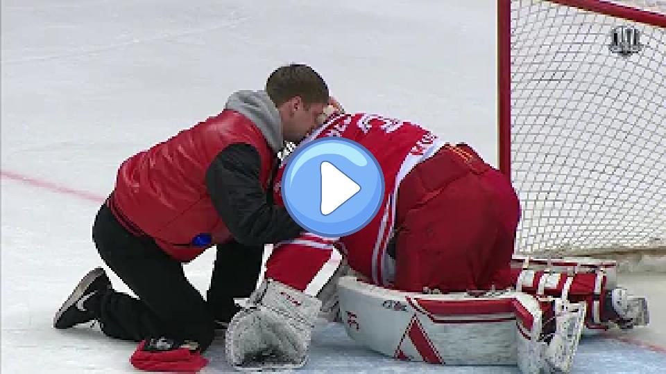 Play video: Nikita Bespalov's phenomenal glove save and injury Video thumb: Nikita Bespalov's phenomenal glove save and injury