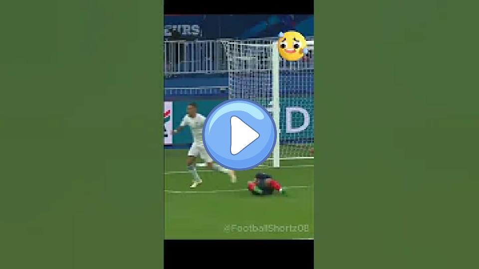 Play video: Antoine Griezmann Injury | EURO 2024 #Shorts Video thumb: Antoine Griezmann Injury | EURO 2024 #Shorts