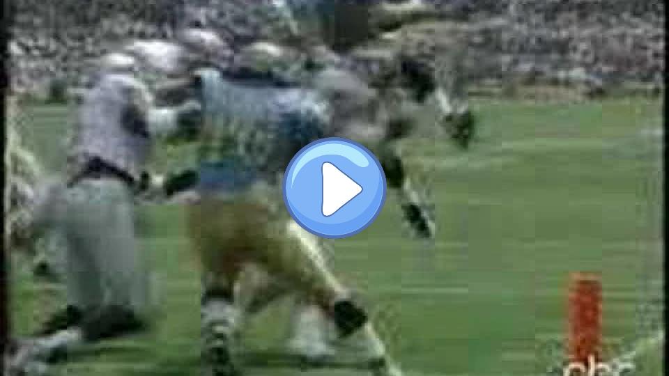 Play video: Cade McNown vs. WSU Video thumb: Cade McNown vs. WSU