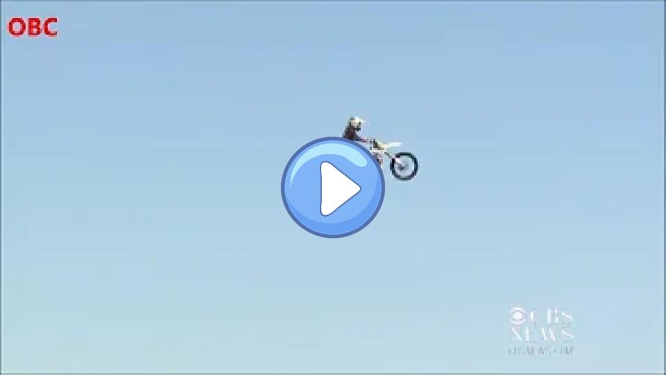 Play video: US daredevil Alex Harvill dies during a world record attempt Video thumb: US daredevil Alex Harvill dies during a world record attempt