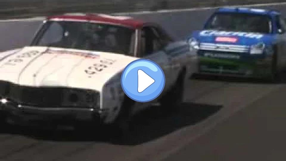 Video thumb: David Pearson doesn't care for the chase.
