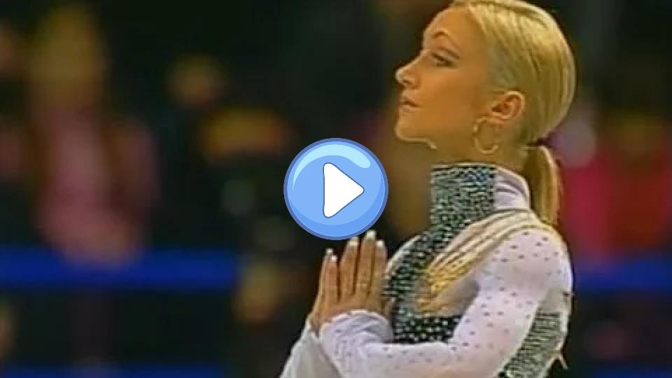 Play video: Aliona Savchenko & Robin Szolkowy - 2007 European Championships - Free Skate Video thumb: Aliona Savchenko & Robin Szolkowy - 2007 European Championships - Free Skate
