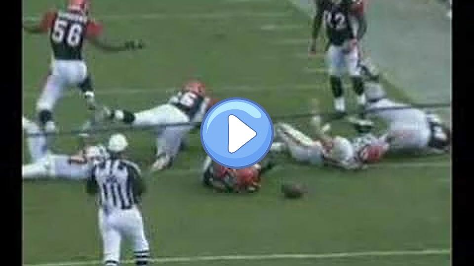 Play video: The Hit on Green Video thumb: The Hit on Green