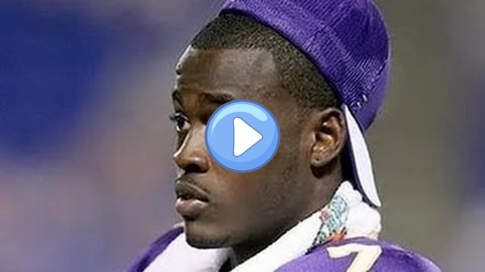 Play video: Tarvaris Jackson Treated Unfairly! Video thumb: Tarvaris Jackson Treated Unfairly!