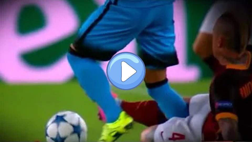 Play video: Serious injury to Rafinha: rupture of the anterior cruciate ligament in his right knee. Video thumb: Serious injury to Rafinha: rupture of the anterior cruciate ligament in his right knee.