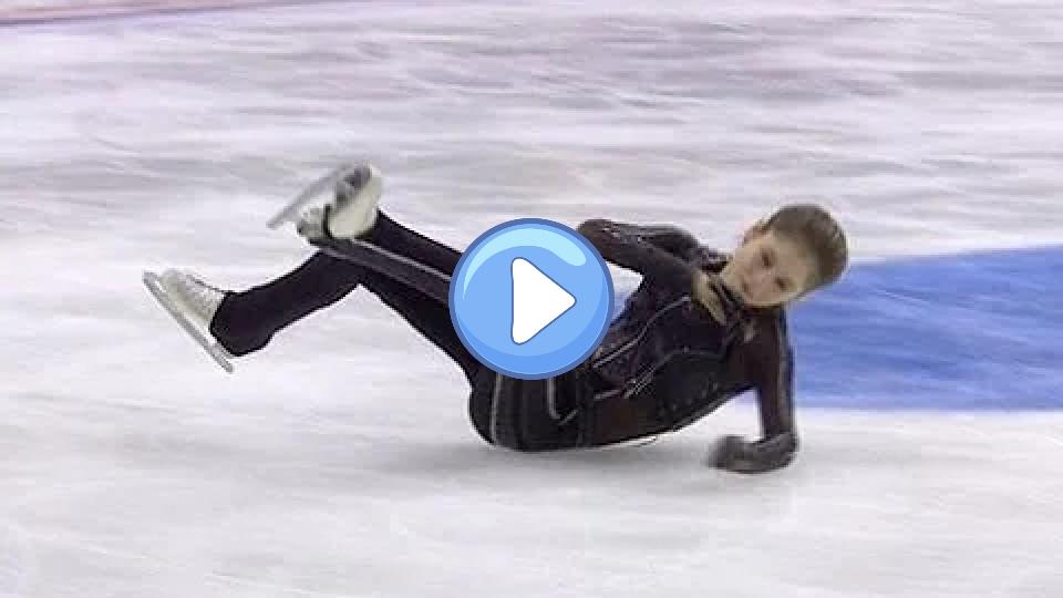 Play video: Julia Lipnitskaia - Leg Injury 2016 Video thumb: Julia Lipnitskaia - Leg Injury 2016