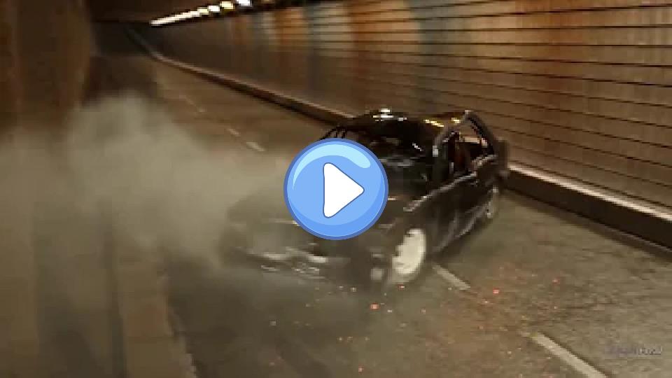 Play video: Video thumb: