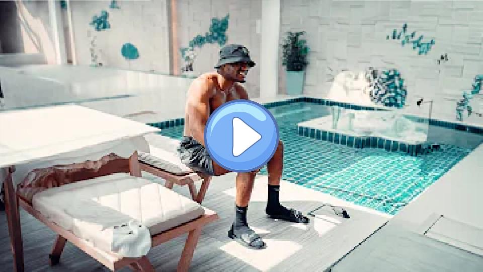 Play video: About my knee... Video thumb: About my knee...