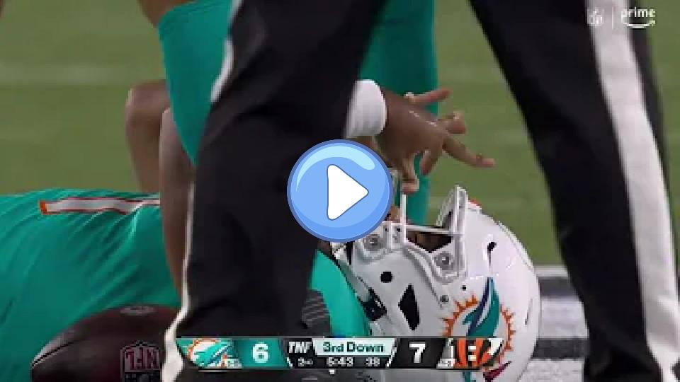 Play video: Tua Tagovailoa Suffers Serious Head Injury Against Bengals (Carted Off) Video thumb: Tua Tagovailoa Suffers Serious Head Injury Against Bengals (Carted Off)