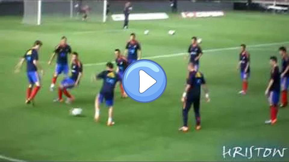 Play video: Juan Mata Owns Raul Albiol - Amazing Skill! Video thumb: Juan Mata Owns Raul Albiol - Amazing Skill!