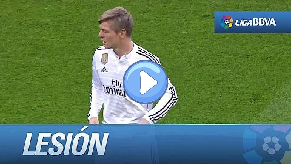 Play video: Kroos injured after a bad fall Video thumb: Kroos injured after a bad fall