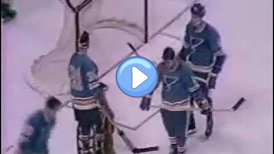 Play video: The Bobby Orr Rush -- Catch Me If You Can! Video thumb: The Bobby Orr Rush -- Catch Me If You Can!
