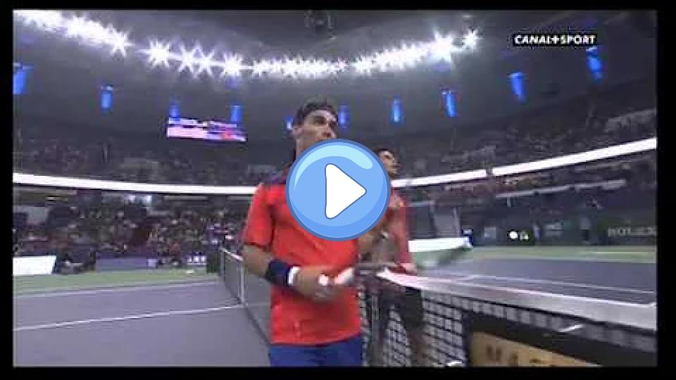 Play video: Djokovic vs. Fognini Clash Video thumb: Djokovic vs. Fognini Clash