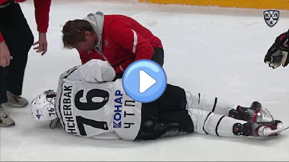 Play video: Shcherbak was injured by Pokka's hit. Video thumb: Shcherbak was injured by Pokka's hit.