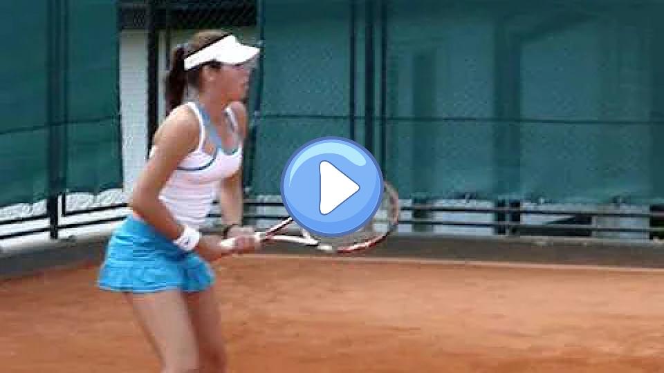 Play video: Ajla Tomljanović Video thumb: Ajla Tomljanović