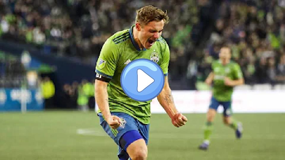 Video thumb: Jordan Morris scored two goals in his return from injury.
