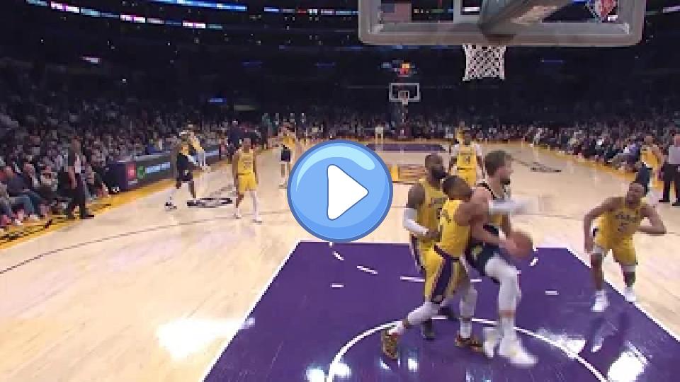 Play video: Pacers center Domantas Sabonis suffers Video thumb: Pacers center Domantas Sabonis suffers