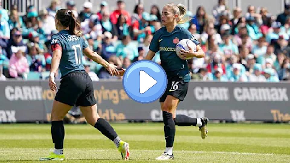 Play video: GOAL | Janine Beckie marks her return to action with a perfectly placed shot Video thumb: GOAL | Janine Beckie marks her return to action with a perfectly placed shot