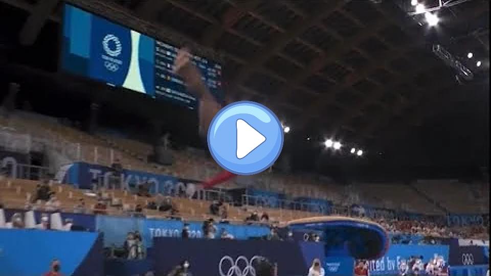 Play video: Simone Biles - error on vault in the Tokyo 2020 Team Finals Video thumb: Simone Biles - error on vault in the Tokyo 2020 Team Finals