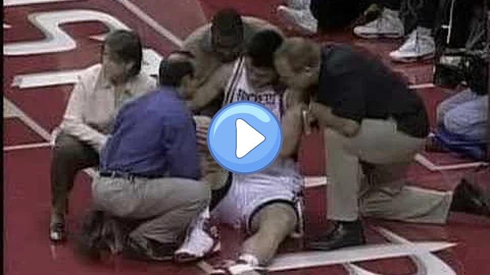 Play video: Yao got injured. Video thumb: Yao got injured.