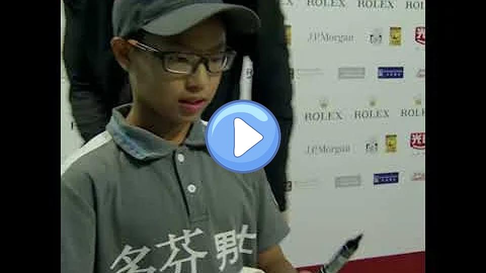 Play video: Scared/Injured Shanghai Ball Boy Meets Alexander Zverev | Shanghai 2018 Video thumb: Scared/Injured Shanghai Ball Boy Meets Alexander Zverev | Shanghai 2018