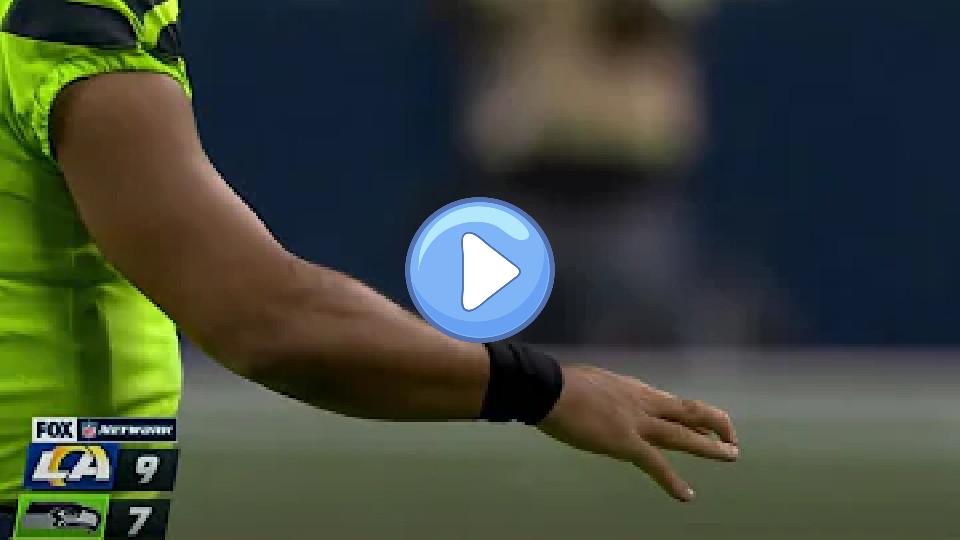 Play video: Russell Wilson dislocates finger in game against Rams Video thumb: Russell Wilson dislocates finger in game against Rams