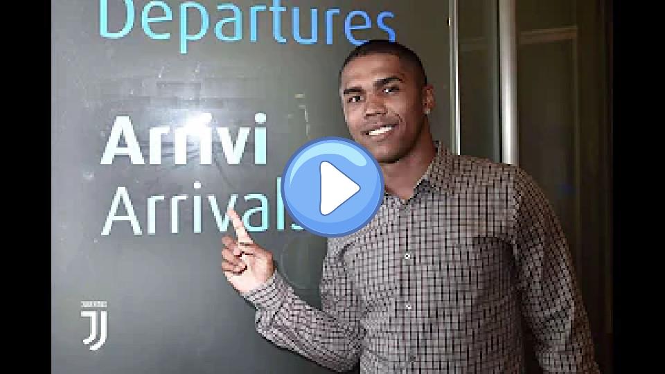 Play video: Douglas Costa arrives in Turin! Video thumb: Douglas Costa arrives in Turin!