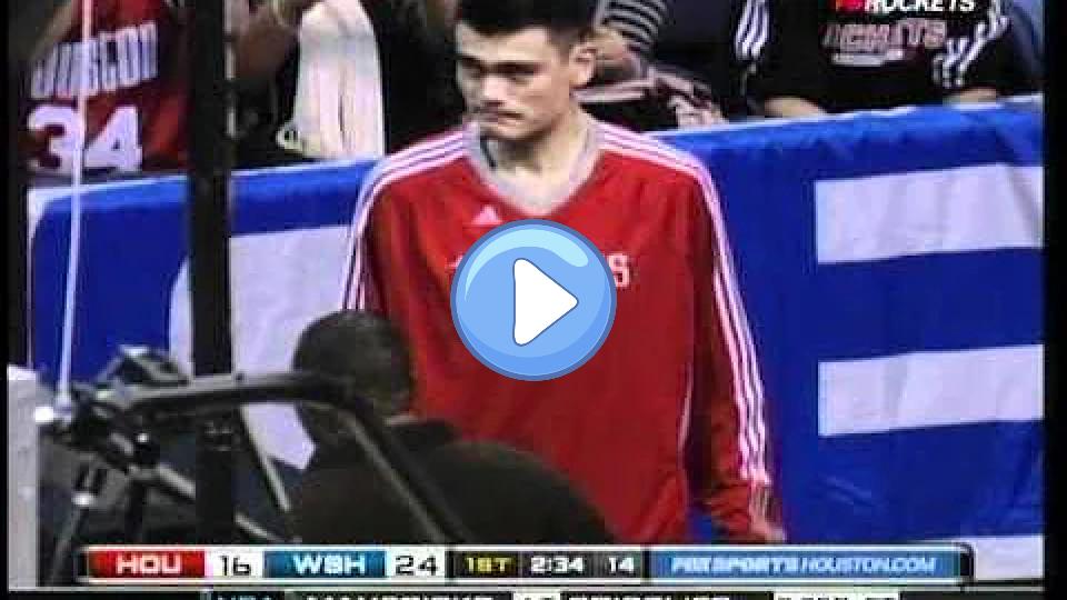 Play video: Yao Ming Injured - Video thumb: Yao Ming Injured -