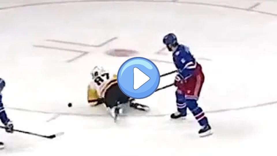 Play video: Sidney Crosby Injury vs. New York Rangers 2022 Video thumb: Sidney Crosby Injury vs. New York Rangers 2022