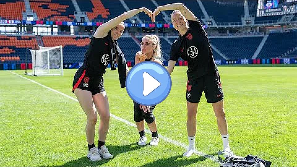 Play video: USWNT Mic'd Up | Julie Ertz's Last Training Session Video thumb: USWNT Mic'd Up | Julie Ertz's Last Training Session