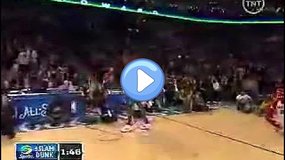 Play video: Dwight Howard's back injury Video thumb: Dwight Howard's back injury