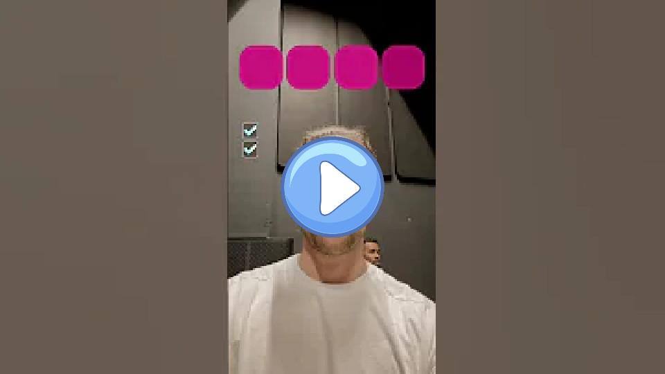 Play video: Wait for Alex Sandro's reaction 🤣 Video thumb: Wait for Alex Sandro's reaction 🤣