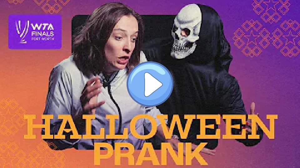 Play video: The Minister of SCARINESS 💀 Ons Jabeur’s Halloween prank on Iga Swiatek & Caroline Garcia! Video thumb: The Minister of SCARINESS 💀 Ons Jabeur’s Halloween prank on Iga Swiatek & Caroline Garcia!