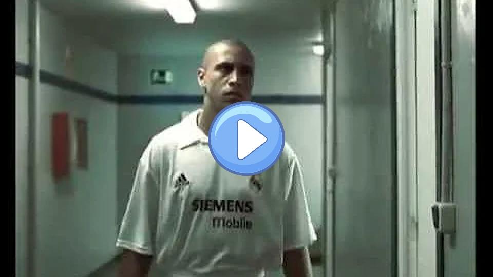 Play video: Pepsi commercial - Roberto Carlos and Casillas Video thumb: Pepsi commercial - Roberto Carlos and Casillas