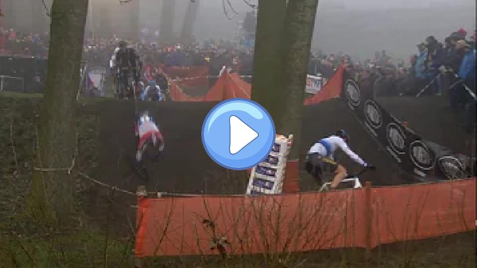 Play video: Mathieu Van der Poel Crash - Azencross Loenhout Video thumb: Mathieu Van der Poel Crash - Azencross Loenhout