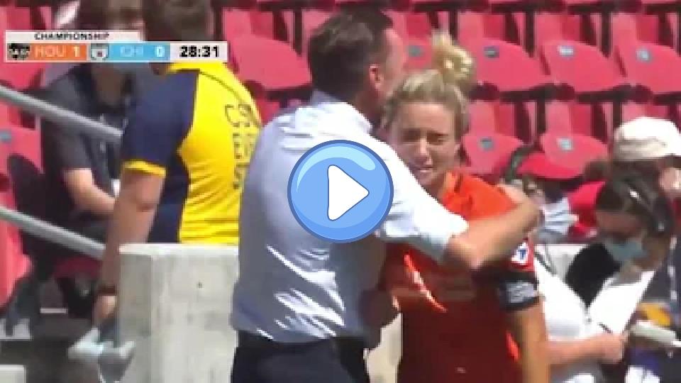 Play video: Kristie Mewis' injury against the Chicago Red Stars in 2020 Video thumb: Kristie Mewis' injury against the Chicago Red Stars in 2020
