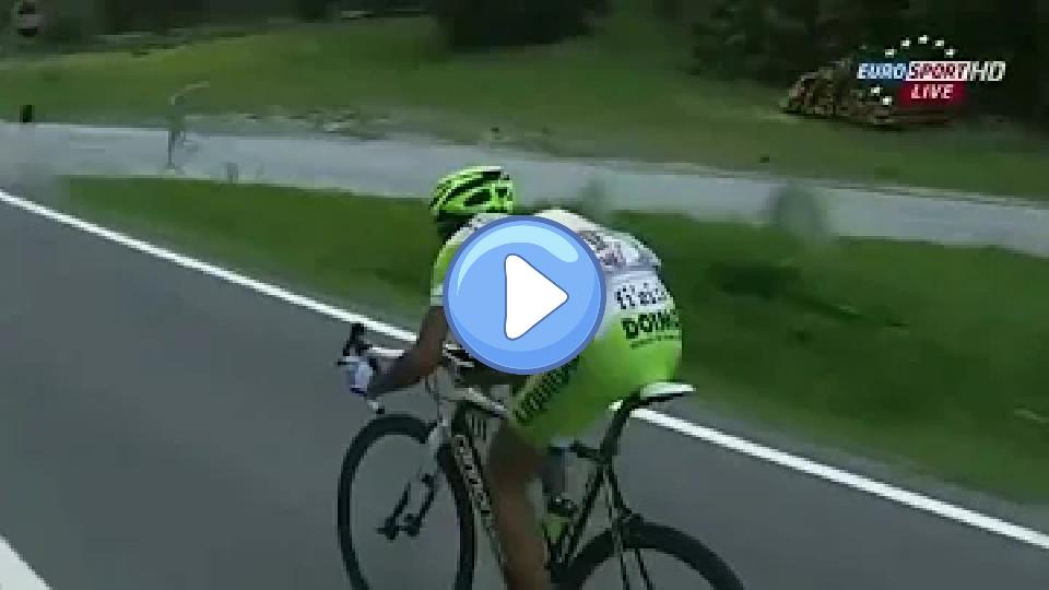 Play video: Pro Cyclist Vincenzo Nibali Descending Passo Fedaia, Giro d'Italia 2011. Video thumb: Pro Cyclist Vincenzo Nibali Descending Passo Fedaia, Giro d'Italia 2011.