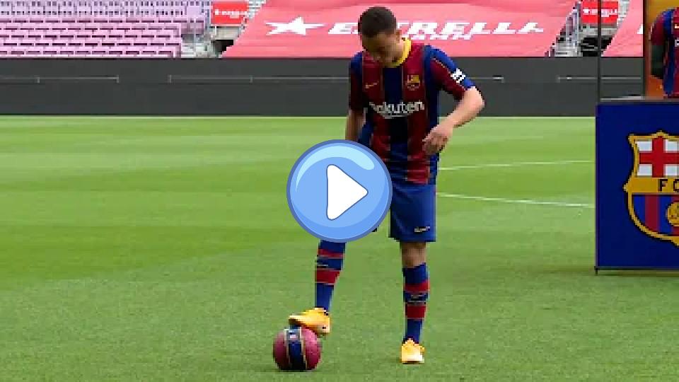 Play video: New Signing Presentation Fails: From Dembélé to Dest Video thumb: New Signing Presentation Fails: From Dembélé to Dest