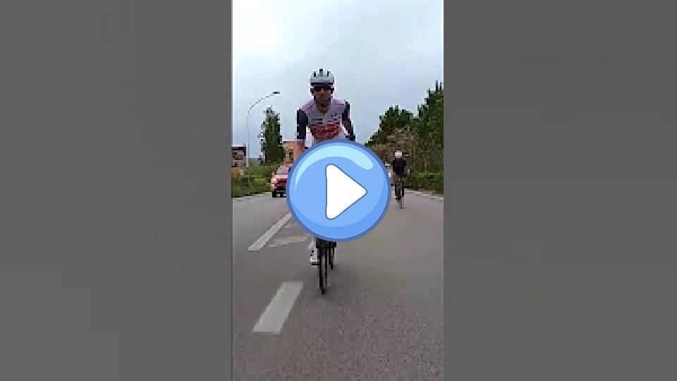 Play video: Rider stretches leg out mid-race 🦵 #shorts Video thumb: Rider stretches leg out mid-race 🦵 #shorts