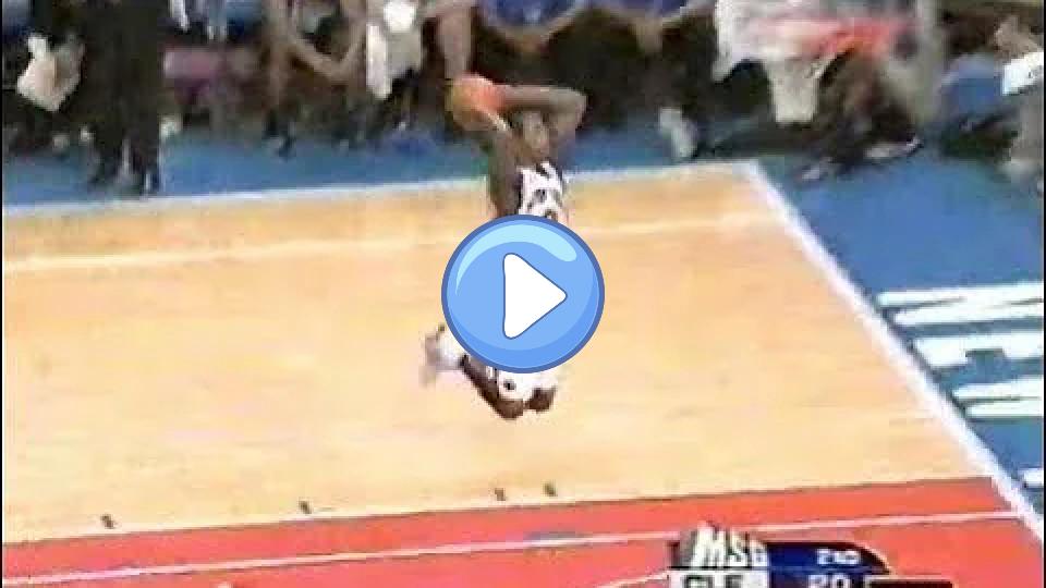 Video thumb: A Signature Latrell Sprewell Dunk (featuring Charles Barkley's Analysis)
